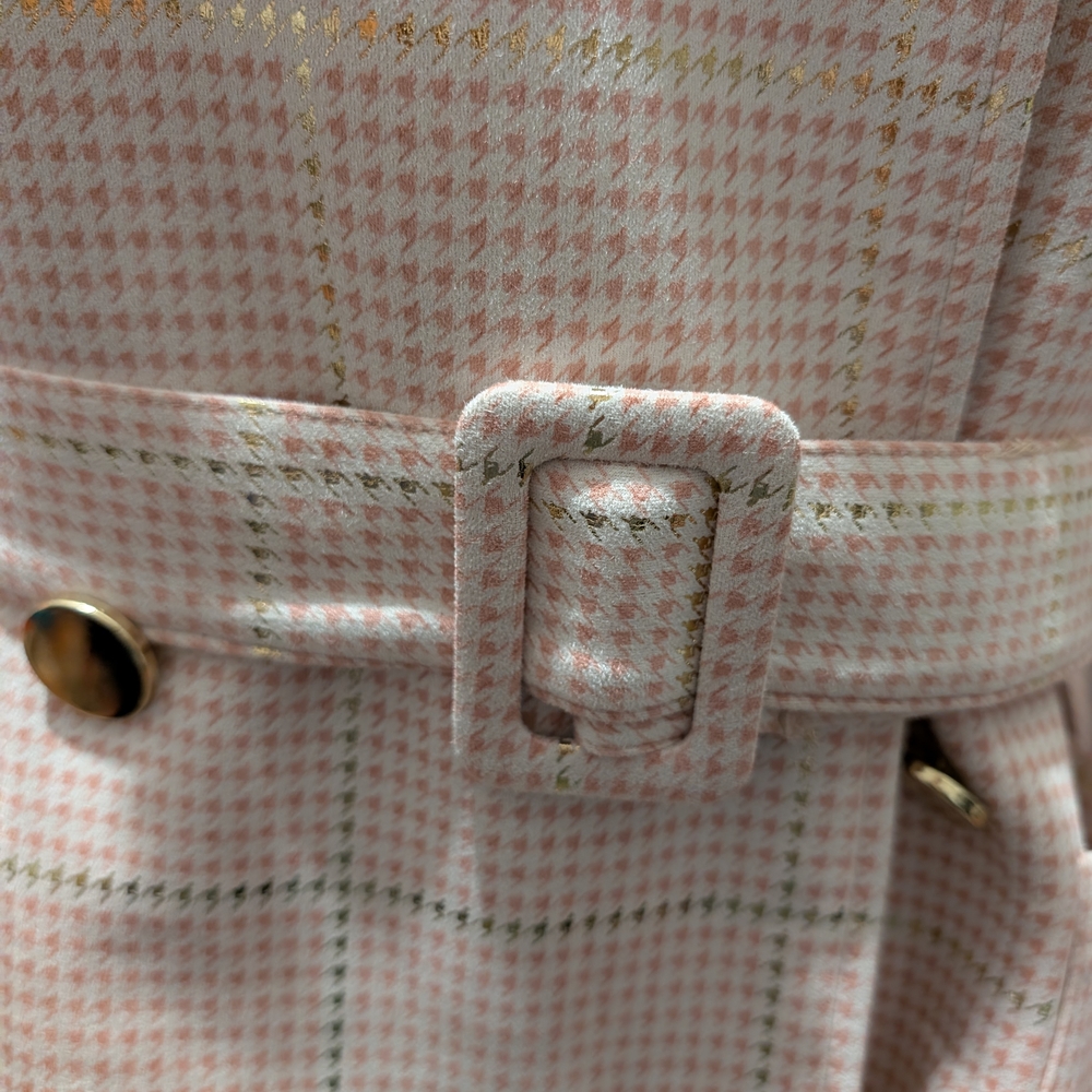 Alice Blue Taupe Garment - Picture 12 of 12